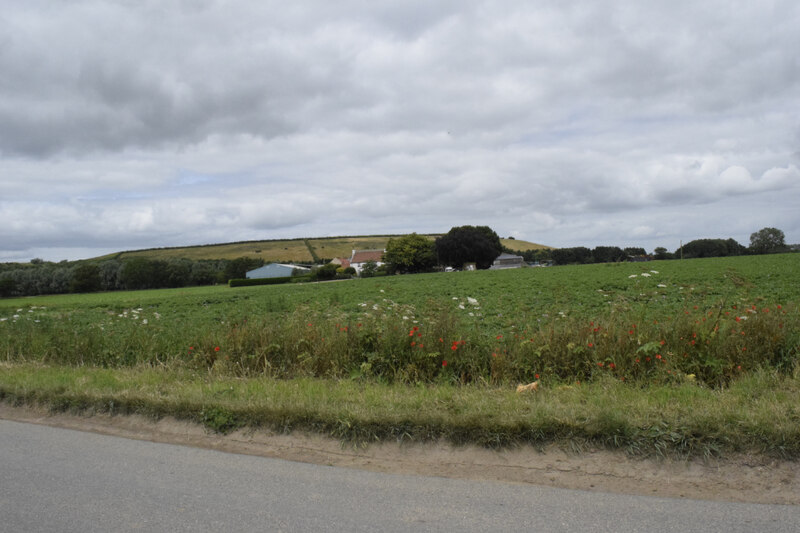 Grange Farm © Chris Sayles cc-by-sa/2.0 :: Geograph Britain and Ireland