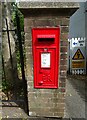 Elizabeth II postbox, Prestbury Railway Station