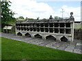 Bee shelter, Hartpury