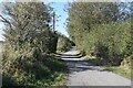 NZ3373 : Path on the trackbed of the former Avenue Branch by David Martin