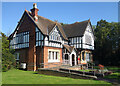 Gate Lodge, Morden Cemetery