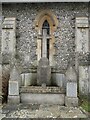 St Margaret, Tylers Green: war memorial