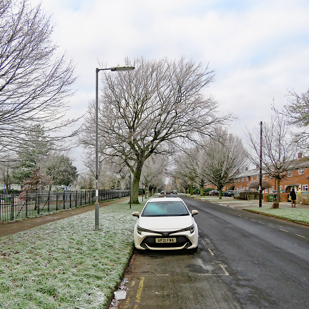 A frosty morning on Davy Road \u00a9 John Sutton cc-by-sa\/2.0 :: Geograph Britain and Ireland