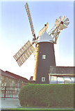 SK8788 : Hewitt's Windmill, Heapham, Gainsborough by Chris Coleman