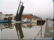 SO8218 : Gloucester Docks by Peter Latham