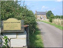 TQ2499 : Bentley Heath Farm by Jack Hill