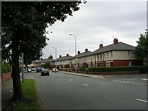 SJ6699 : Warrington Road, Leigh. by Keith Williamson