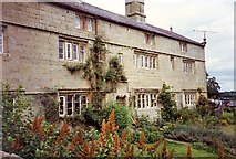 SE2263 : Brimham Lodge, Hartwith cum Winsley by Humphrey Bolton