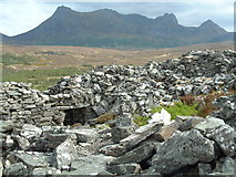 NC5553 : Iron Age broch of Dun Mhaigh by James Allan