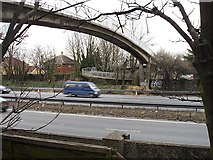 TQ7258 : Footbridge on Teapot Lane by Penny Mayes