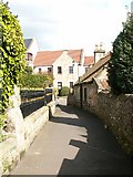 NO5016 : Ladebraes Walk, St Andrews by Jim Bain