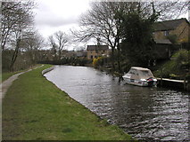 SD8847 : The Leeds and Liverpool Canal above Greenberfield Locks by Andy Beecroft