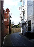 TR3864 : Alleyway, Ramsgate by Penny Mayes