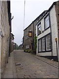 SD9828 : The White Lion Inn, Towngate, Heptonstall by Humphrey Bolton
