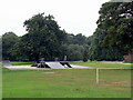 SE2337 : Skateboard Park, Horsforth Hall Park by Rich Tea