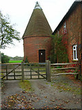 TQ5415 : Oast House, Holdens Farm by Simon Carey