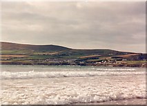 Q7527 : Atlantic surf near Ballyheige by Gordon Hatton