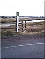 Combined tide gauge and waymark, Lion Creek