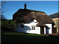SU1490 : Thatched Cottage, Chapel Hill by David Collins