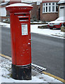 George V Pillar Box on north corner of South Lodge Drive and Carlton Avenue, N14