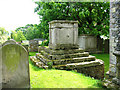 St Mary the Virgin, Woodnesborough, Kent - Churchyard