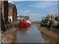 River Hull above Scott Street at low water