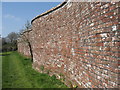 SZ0099 : Serpentine Wall, Dean's Court, Wimborne by Stuart Buchan