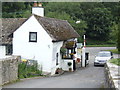 Toll house, Whitney Bridge