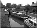 Descending New Haw Lock, Wey Navigation