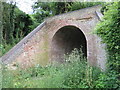 Disused railway bridge over footpath