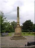 SE1528 : War memorial, Low Moor, North Bierley by Humphrey Bolton