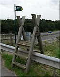 SP5498 : Public Footpath next to the M1 by Mat Fascione