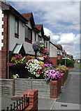 TA0428 : Anlaby Park Road North by Paul Glazzard