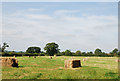 ST7221 : Hay bales on Common Lane farm by Toby