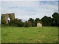 H9252 : Ruins of Castle Raw, Castleraw Road, Loughgall by P Flannagan