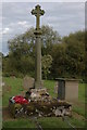 Cross in Chaceley churchyard