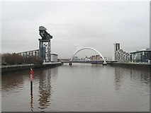 NS5665 : River Clyde from Bell's Bridge by Richard Webb