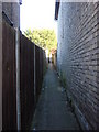 Alley between Melford Rd and Queen