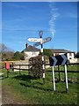 Junction sign near Drayton Farm