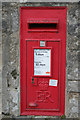 Elizabeth II Postbox, Hetton