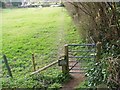 Gate and footpath, Rockbourne