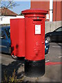 Edward VIII postbox, Elliot Road, NW4