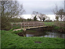 SU7463 : Footbridge over the river near Thatcher's Ford by Diane Sambrook