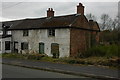 Derelict cottage, Old Warren