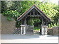 Cowley: Church of St Laurence: The lych gate
