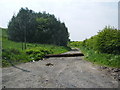 Make shift road block on the footpath to Black Dad