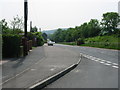 View along the B2060 London Road from Bosney Bank