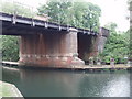 Grand Union Canal bridge 208a - Hounslow Loop railway