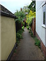 Alley between Castle Street and Bridge End Garden