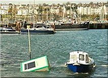 J5082 : Dramatic rescue at Bangor harbour by Albert Bridge